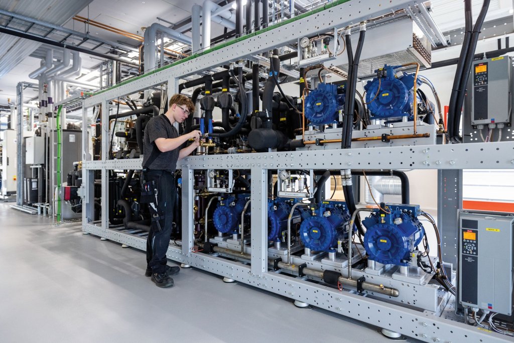 Beyond Refrigeration: How CO₂ Systems Are Becoming the Energy Hub of Modern Food Retail