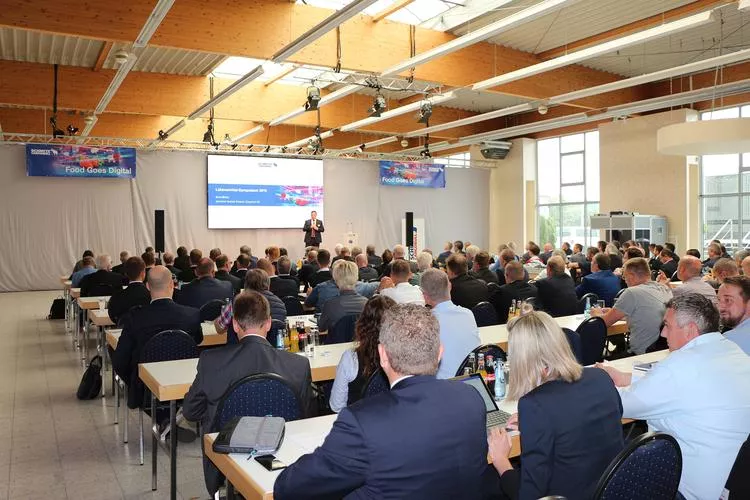 Schmitz Cargobull AG: More than 120 experts at the 5th Foodstuffs Symposium