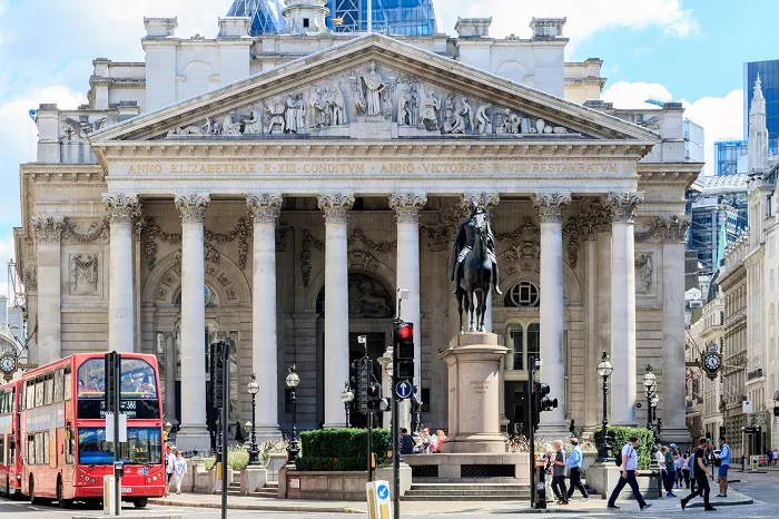 Royal Exchange Gets 1.17MW of High Efficiency Carrier Cooling in Chiller Refit
