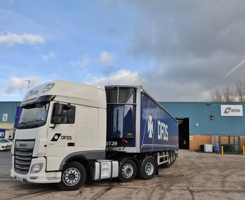 Carrier Transicold Strengthens Sustainability for DFDS With New Vector HE 19 Technology