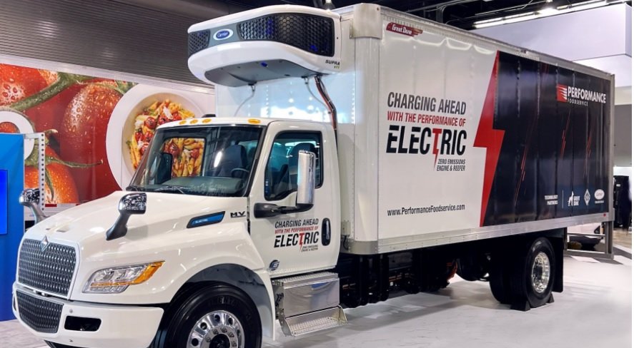 All-electric refrigeration technology from Carrier on a battery-electric truck