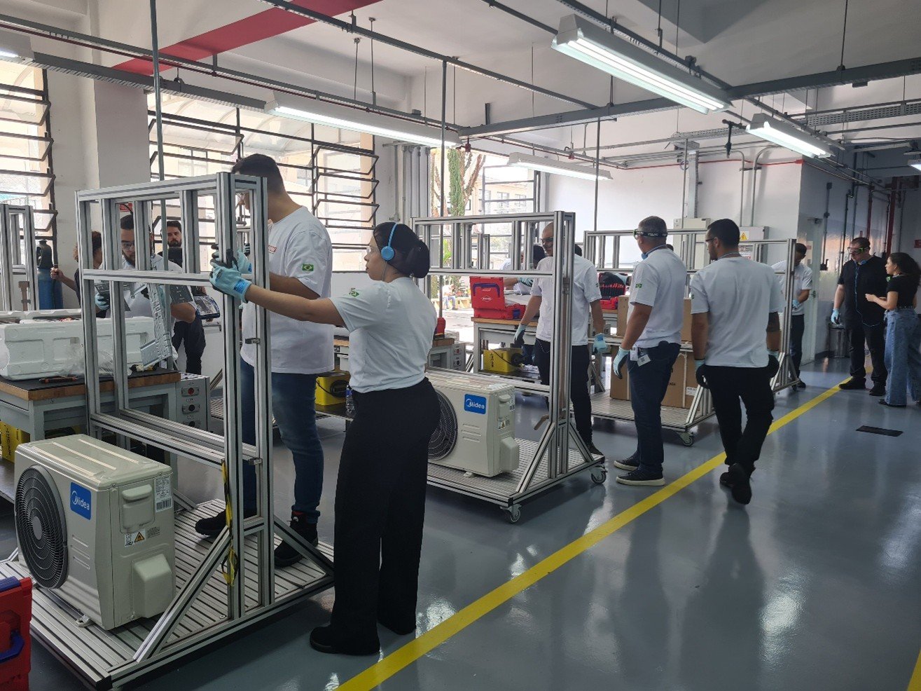 Brazil trains 700 technicians in safe use of flammable refrigerants