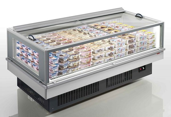Arneg presents a propane plug-in horizontal cabinet Bergen 2