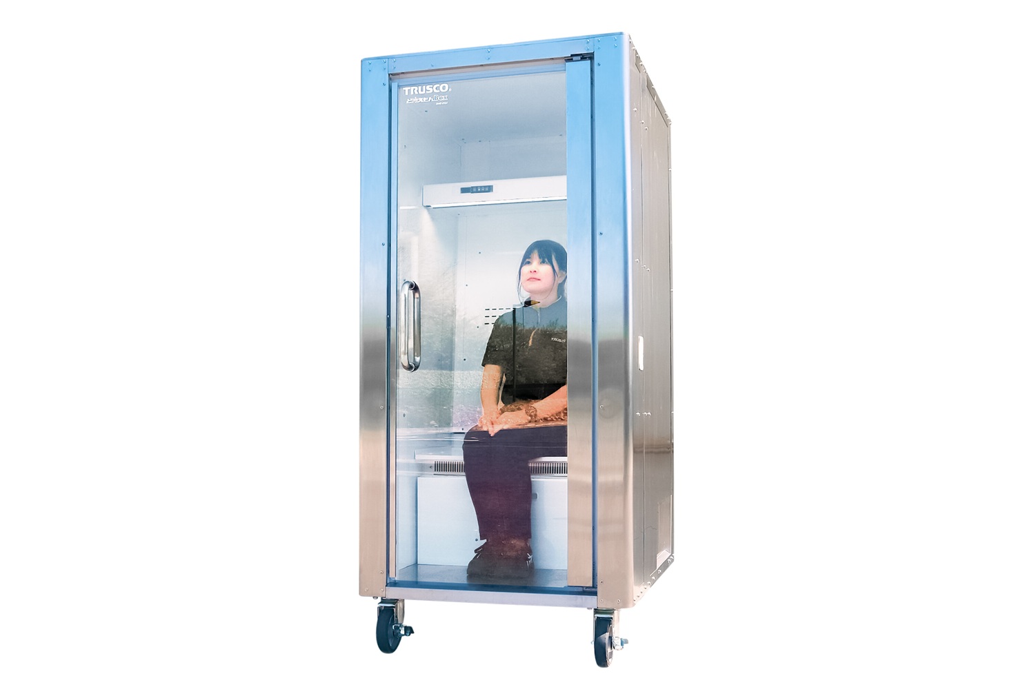 SDRS and TRUSCO develop Dohiemon Box for full-body cooling