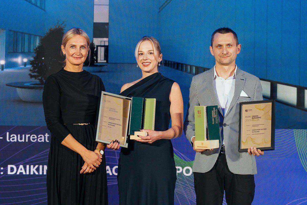 Daikin and Takenaka win Green Building Award for Polish heat pump factory