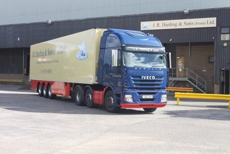 CubeCold Europe Acquires FrigoCaserta and J R Harding & Sons