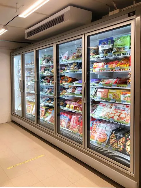 Refrigeration equipment FREOR for the JOKER store