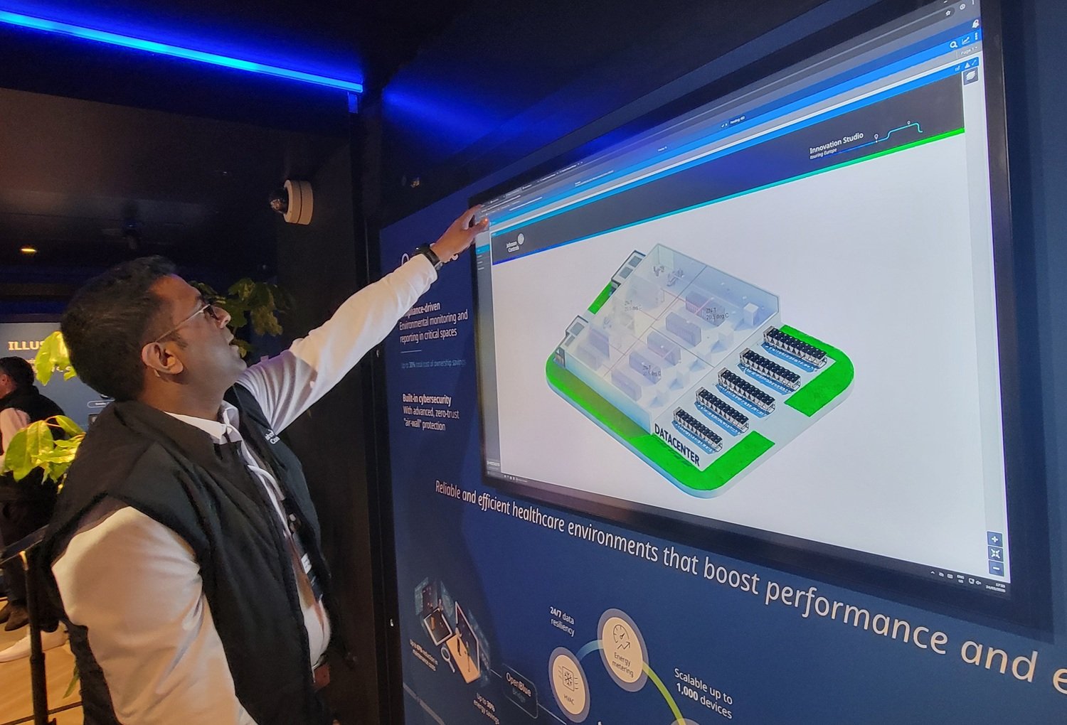 Johnson Controls launches 44-city Innovation Studio tour