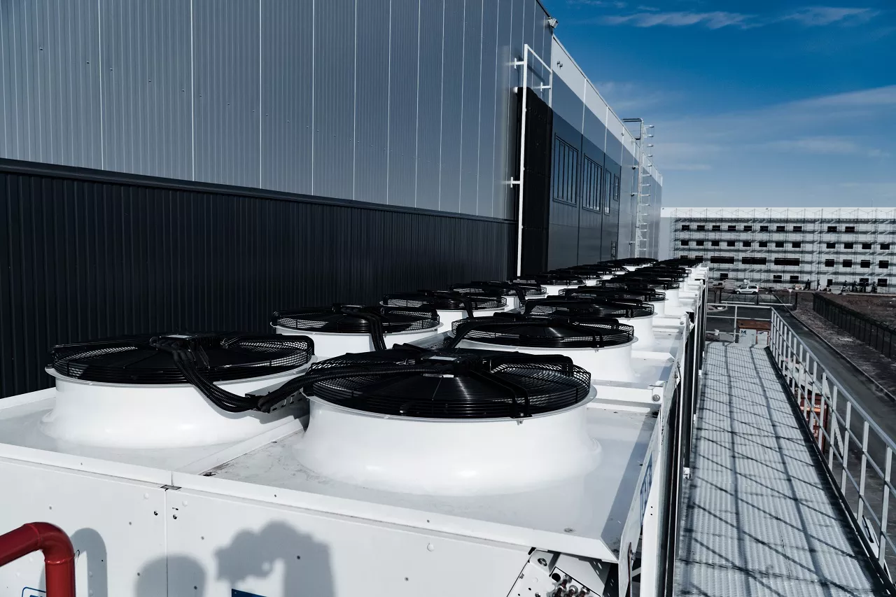 LU-VE: “Green” Refrigeration For The Biggest Food Logistics Center In Russia