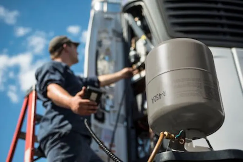 Carrier Transicold has begun offering North America’s refrigerated haulers the new-generation refrigerant R-452A