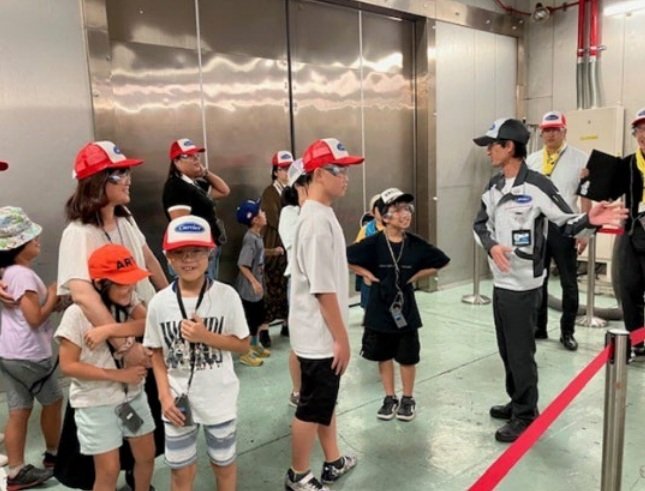 Carrier Japan joins Tsuyama Open Factory 2025 to engage local students