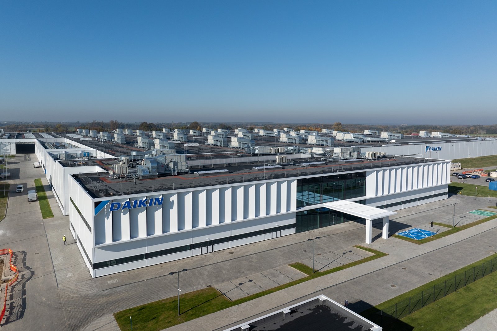 Daikin Opens Heat Pump Production Site in Poland