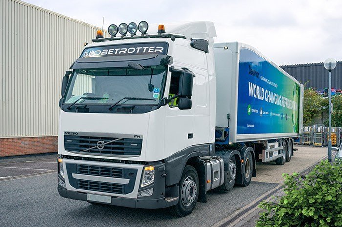 Dearman-Hubbard sustainable transport refrigeration fitted with new slimmer air coolers