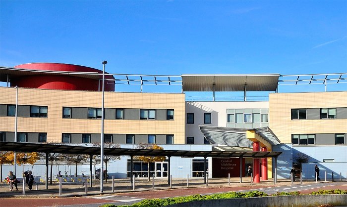 CIAT Delivers Chiller Replacement at London Hospital