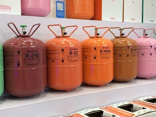 AHRI 700 (2017): Specifications for Refrigerants