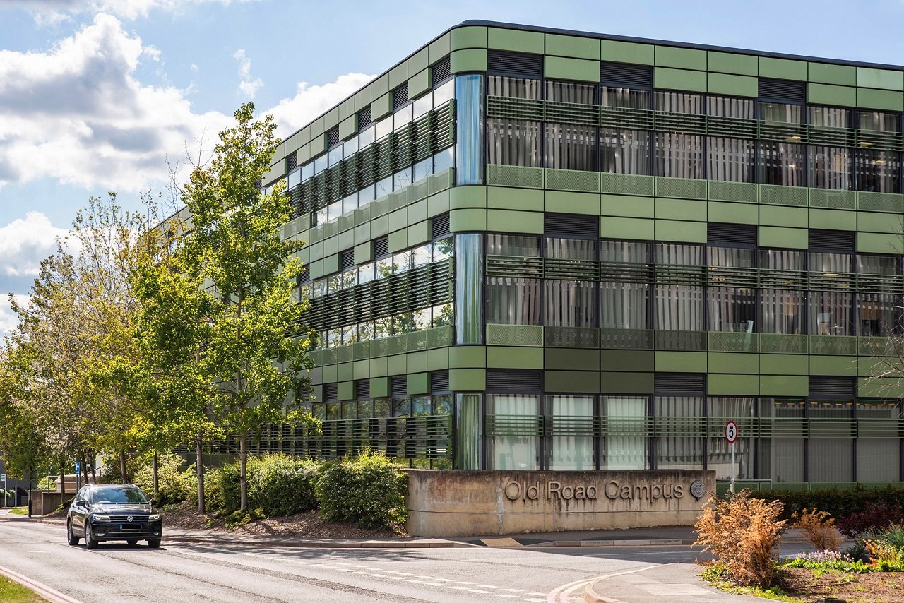 Carrier Chillers on Lower GWP Refrigerant Selected for Oxford University Laboratories