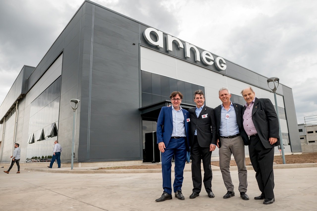 Arneg Argentina opened its second and new factory in Alvear