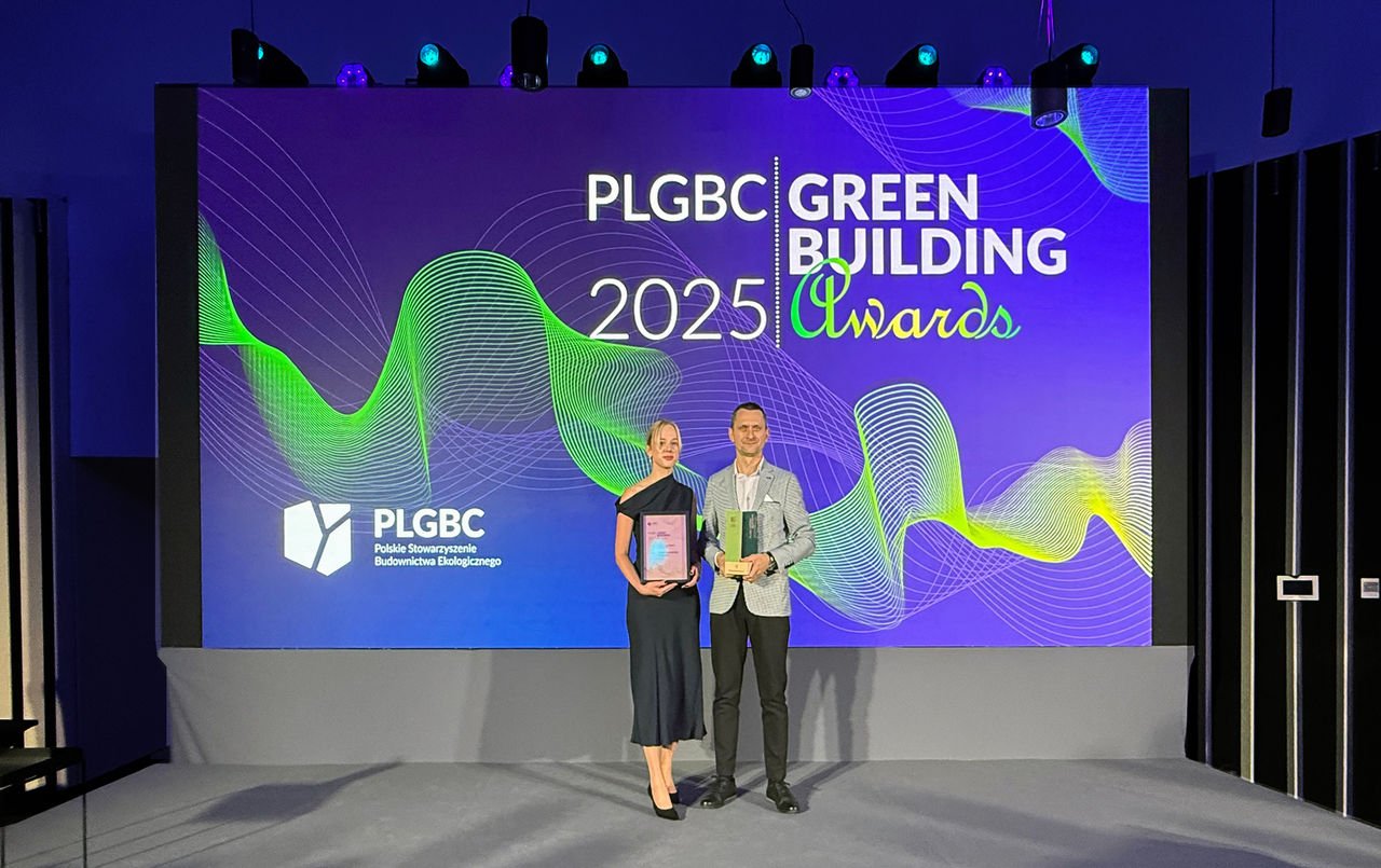 Daikin and Takenaka win Green Building Award for Polish heat pump factory
