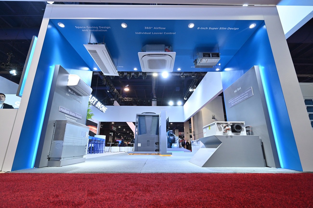 Midea presents integrated “Smart in One” building solutions at AHR Expo 2026