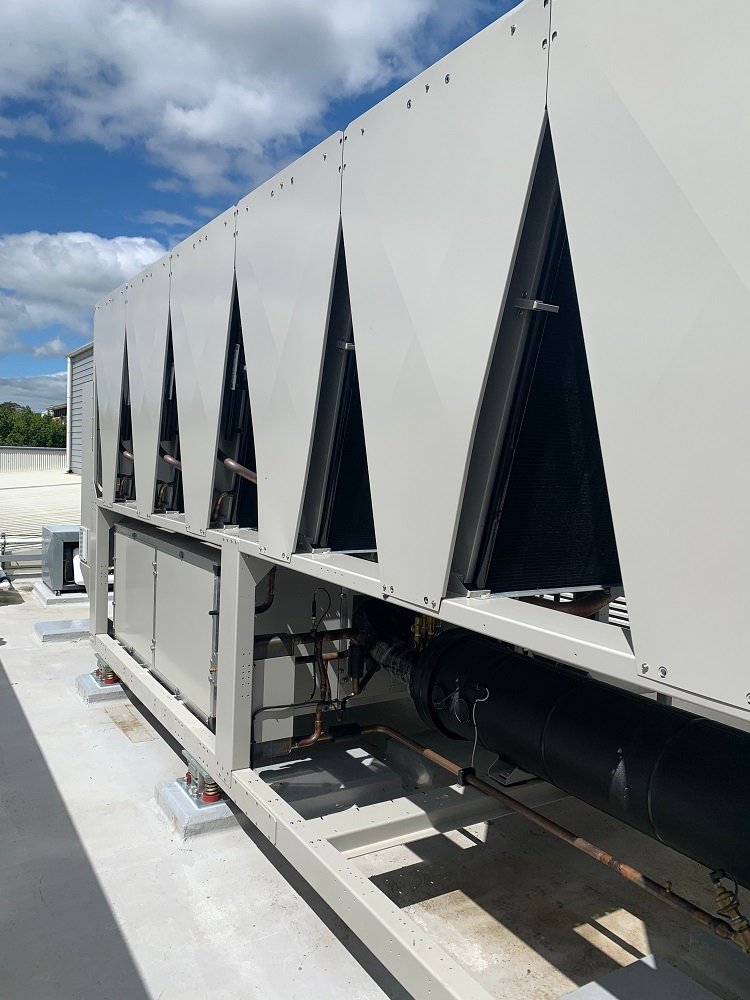 Installato un nuovo chiller Daikin presso l'Istituto di Ricerca Hopkirk