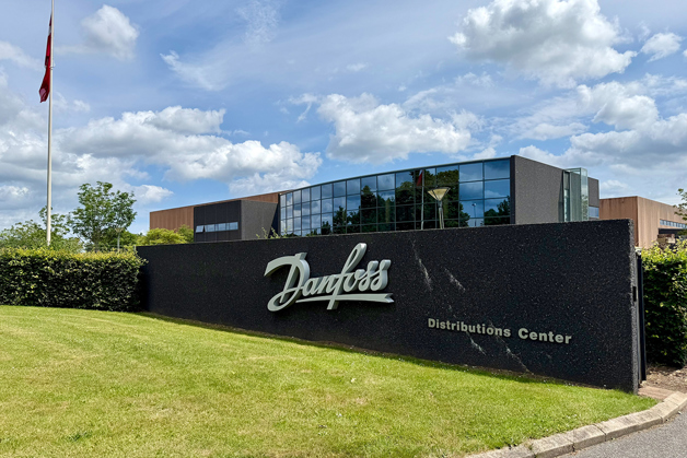 Danfoss investe nell'automazione del centro di distribuzione in Danimarca