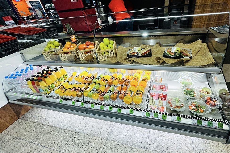 R290 Refrigerated Showcases in Hydroloop Glycol System at Renewed BulMag Store in Bulgaria