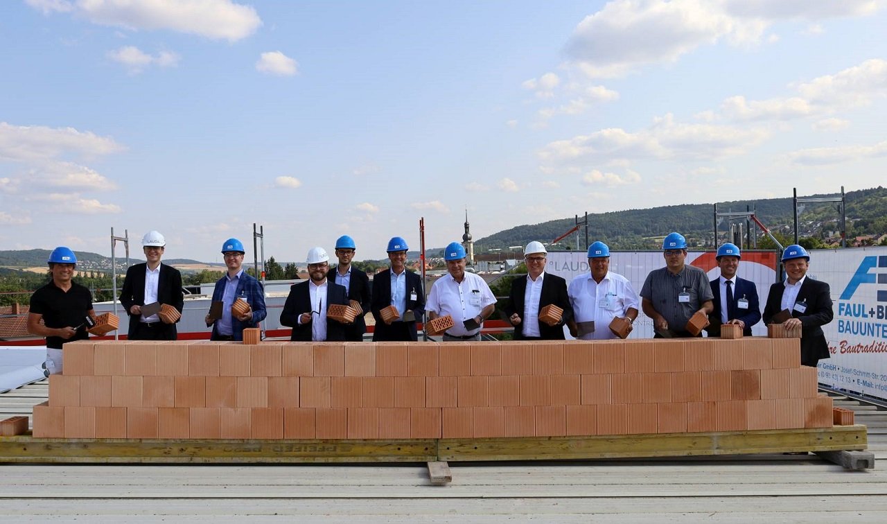 Symbolic laying of the foundation stone of LAUDA DR. R. WOBSER GMBH & CO. KG