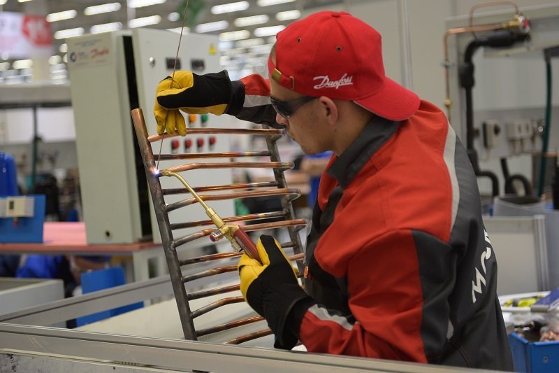 Review of the "Refrigeration and Air Conditioning" Skill Competition at WorldSkills
