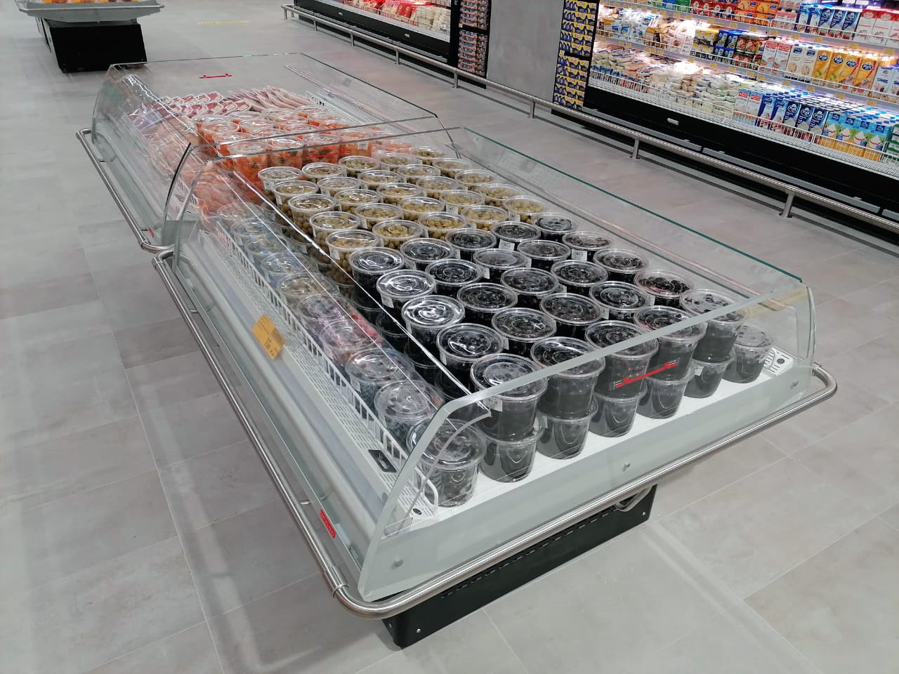 Arneg Middle East supplying refrigerated furniture for biggest hypermarket in Dubai