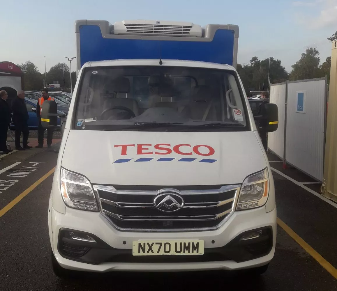 30 new zero-emission electric vans with Thermo King E-200 refrigeration units hit the roads in the U.K.