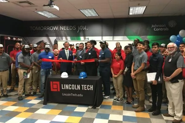 Johnson Controls and Lincoln Tech complete the launch of 10 vocational classrooms