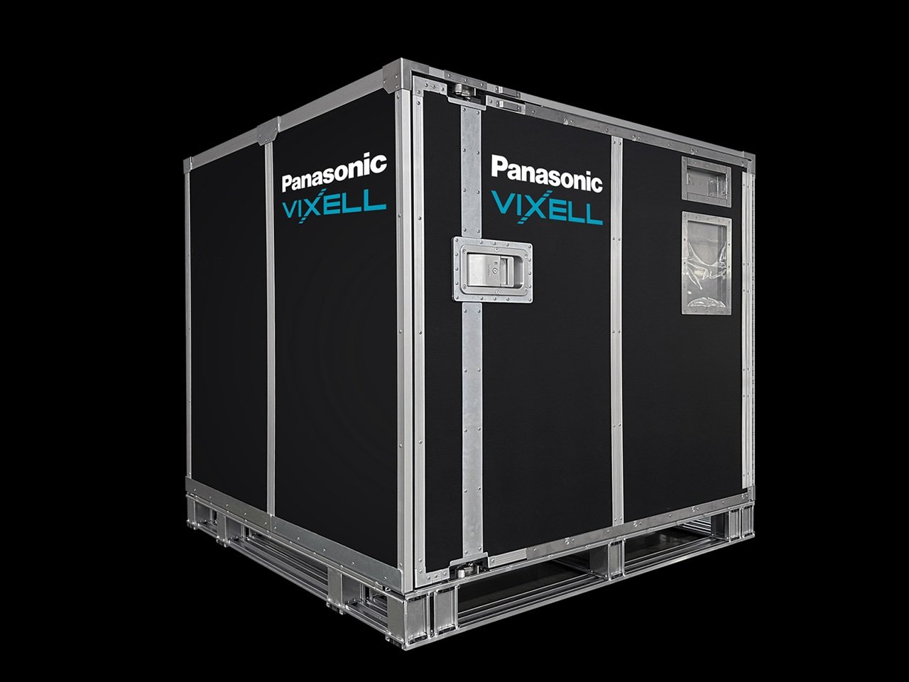 Panasonic launches 10-day VIXELL container rental for pharma logistics