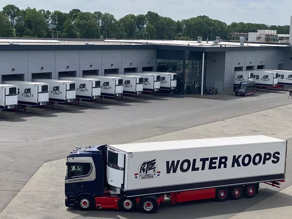 Wolter Koops with 300 New Thermo King Advancer Units