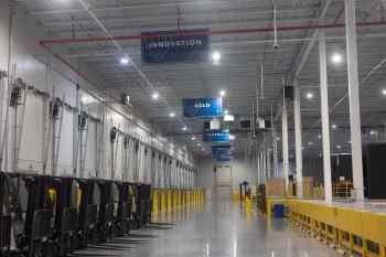 Lineage expands Hobart facility, breaks ground on new site in Texas