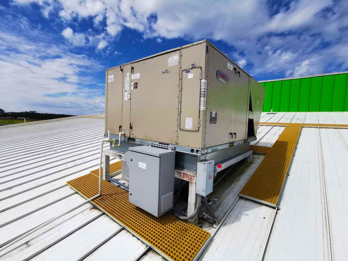 VFD controlled refrigeration system saves 35% in energy costs