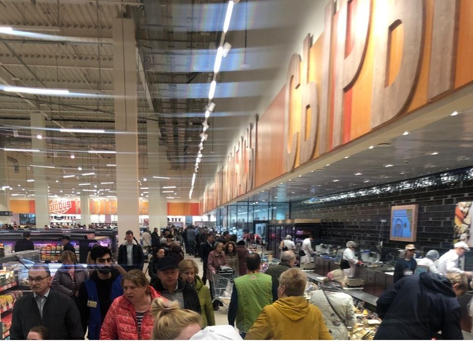 The first hypermarket "Globus" with a CO2 transcritical refrigeration system in Russia