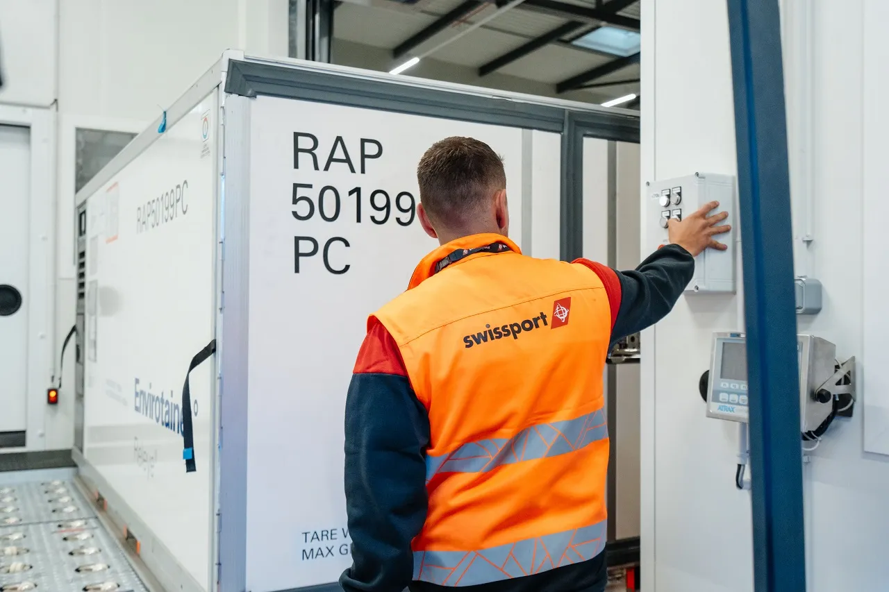 Swissport inaugurates new cool chain terminal cool+connect