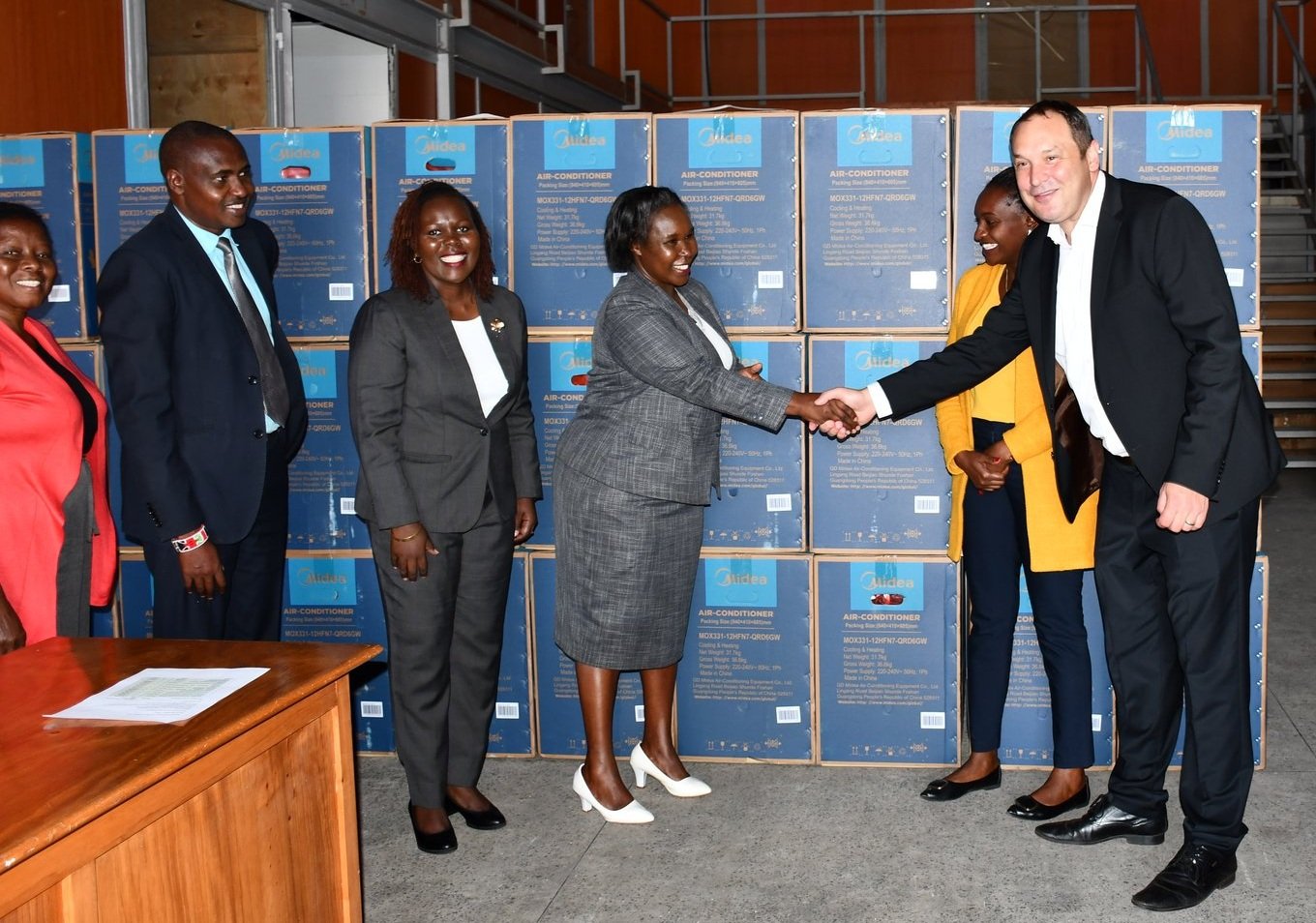 Kenya receives 200 R290 split ACs for training under GRACE Project