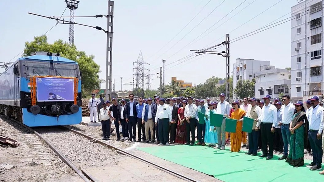 Maersk Launches India Reefer Rail Service for Pharma Exports