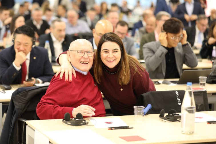 Arneg hosts global convention to align strategy for future growth