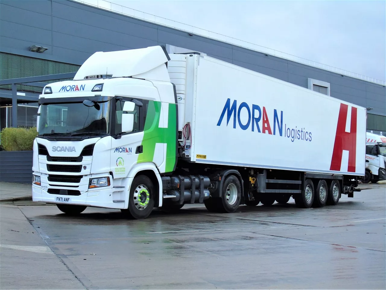 Moran Logistics has fitting Hultsteins’ Ecogen units to its gas-powered trucks