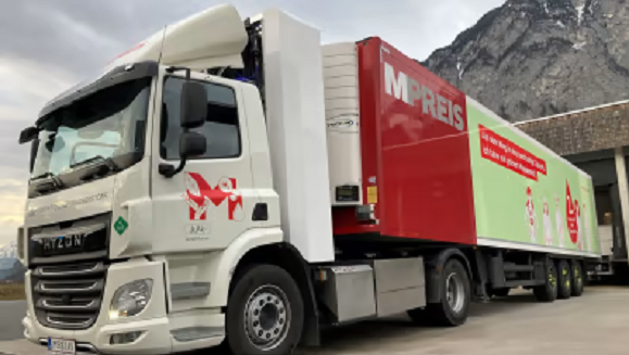 Austria's First Hydrogen-Powered Truck Cooled by Carrier Transicold’s Electric Refrigeration Technology