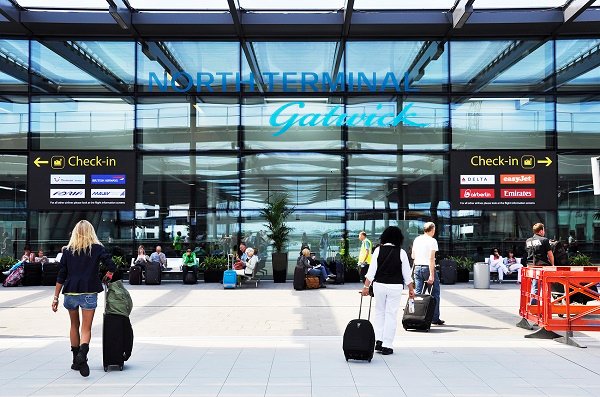 First UK Installation of Carrier’s Ultra-Low GWP HFO Chiller Lands at Gatwick Airport