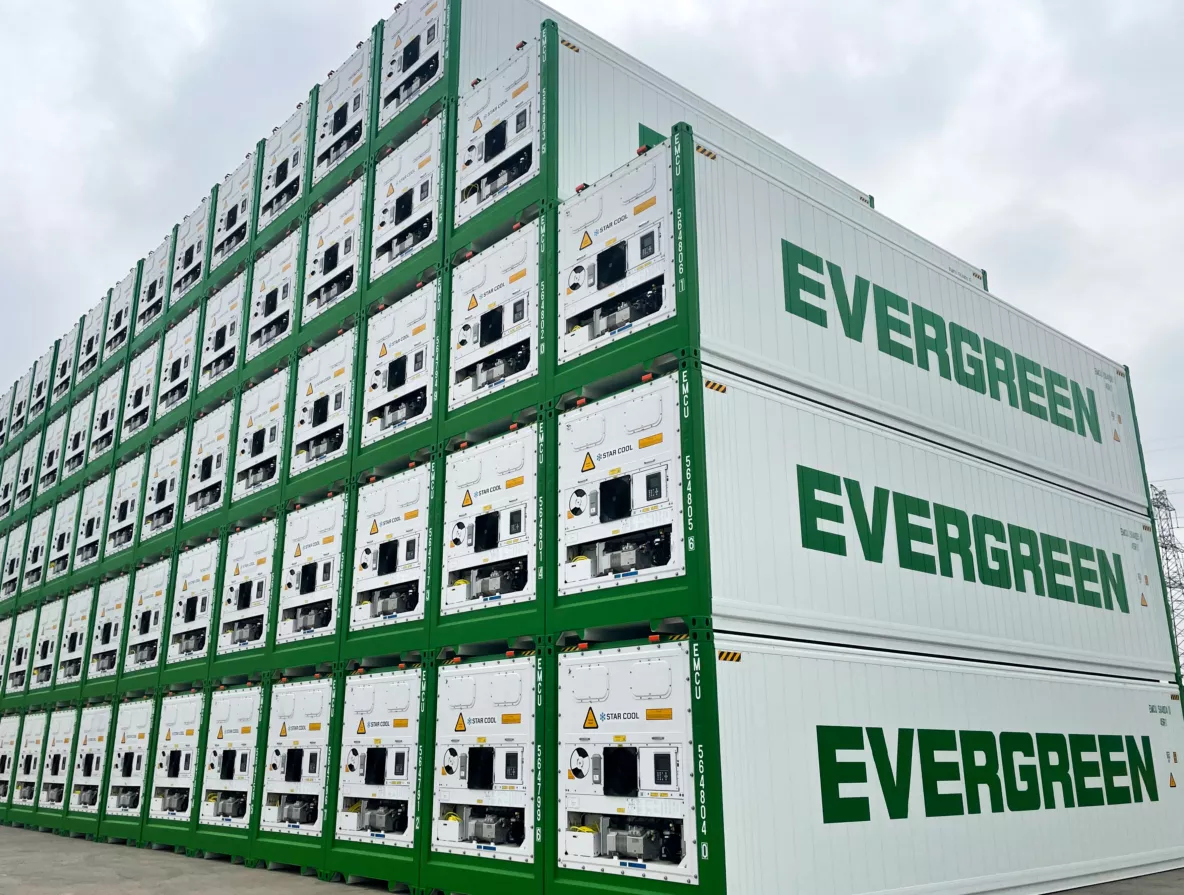 Evergreen connects reefer fleet with 1000 Sekstant Gateways