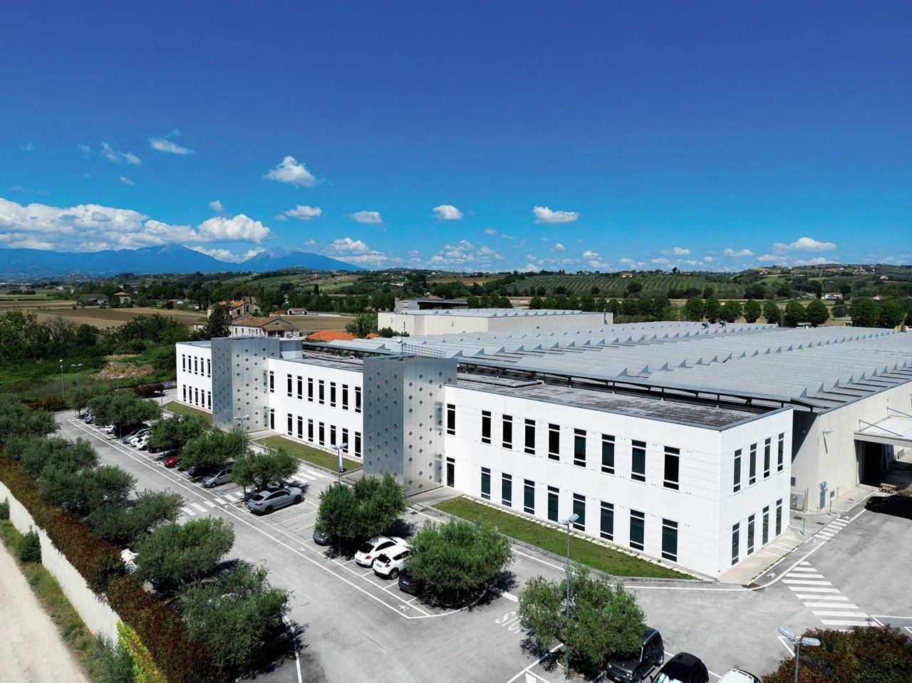 Arneg Group acquires Italy-based Frigomeccanica to expand product portfolio