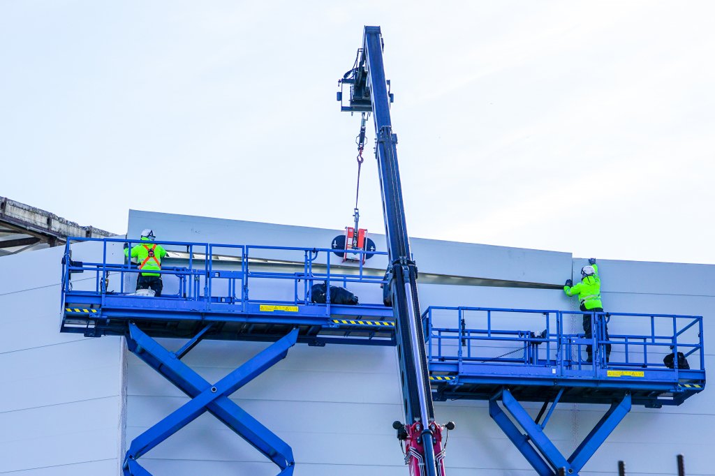 cold storage constraction