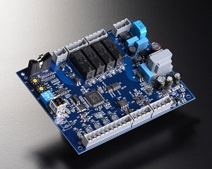 Made-to-measure OEM refrigeration controller for plug-in refrigerated cabinets
