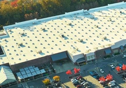 Hillphoenix highlights CO₂ refrigeration technologies for energy-efficient retail