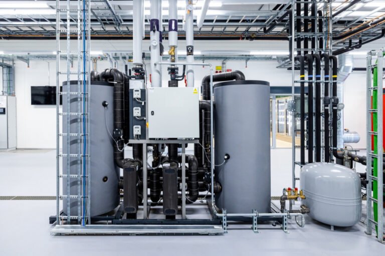 Oltre la refrigerazione: come i sistemi a CO₂ stanno diventando l’hub energetico della moderna distribuzione alimentare
