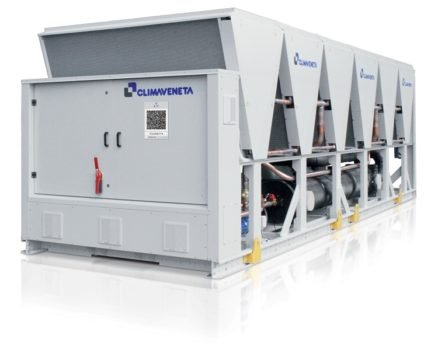 Climaveneta presents the new air-cooled chiller FX